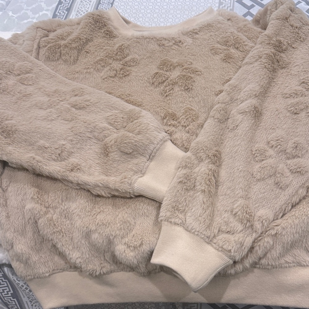 Dylan Textured Cream Sweatshirt